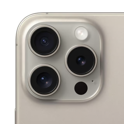 iPhone 15 Pro · Desbloqueado